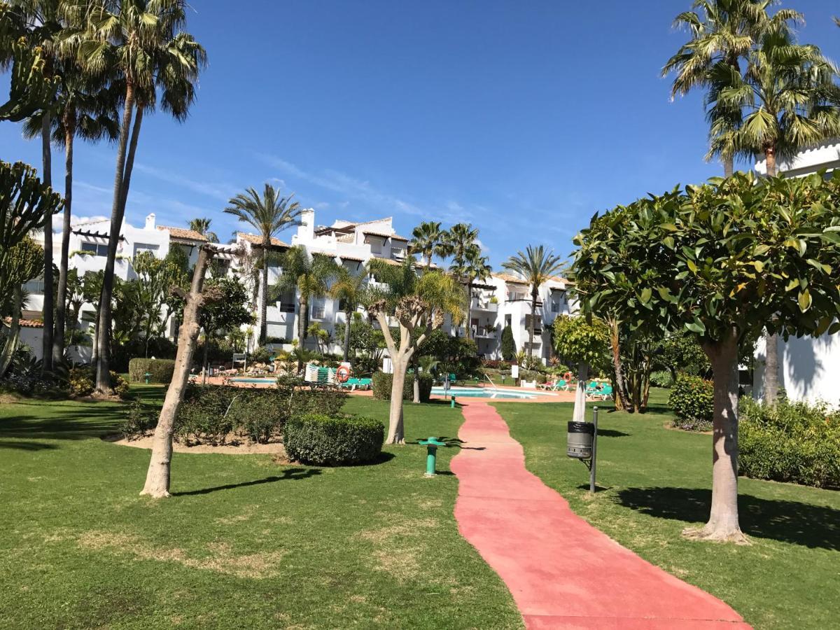 Costalita Apartment Estepona Bagian luar foto