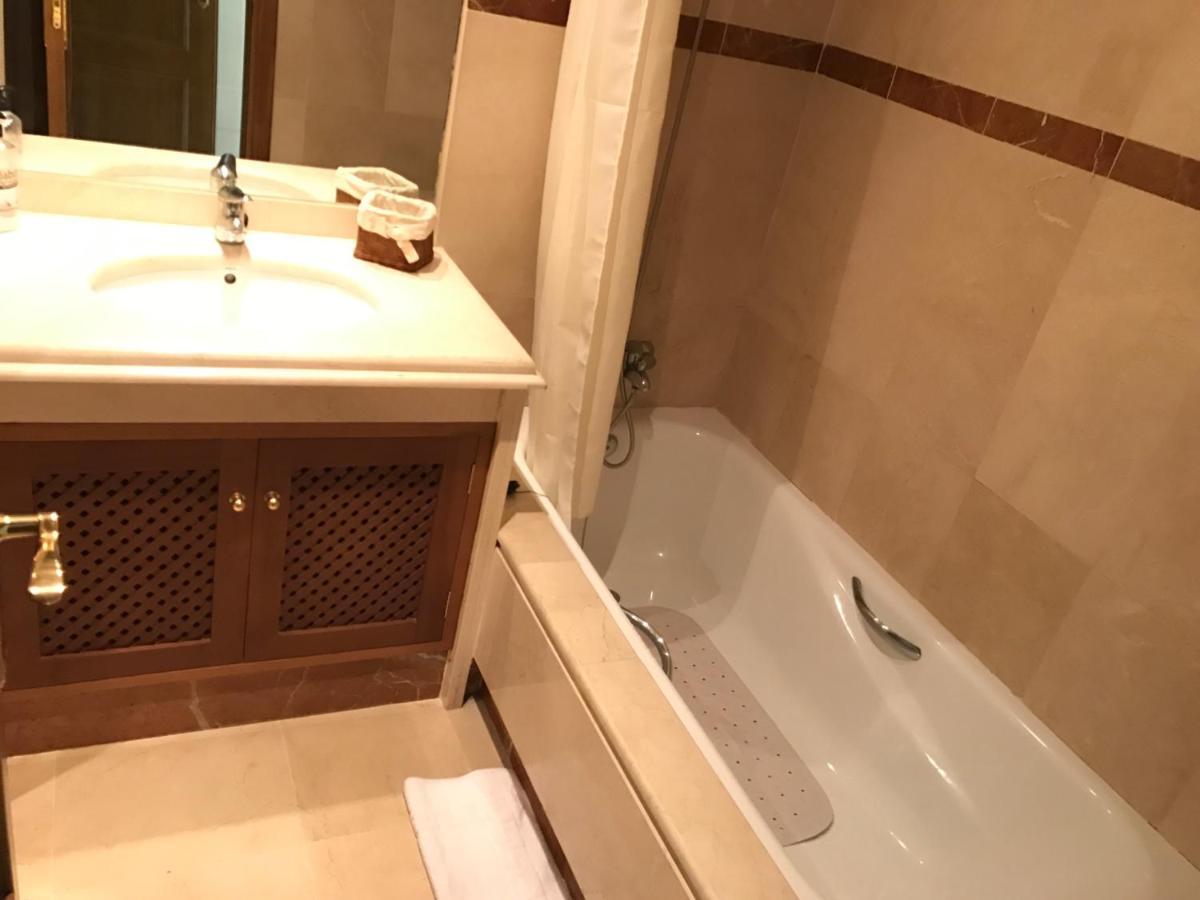 Costalita Apartment Estepona Bagian luar foto